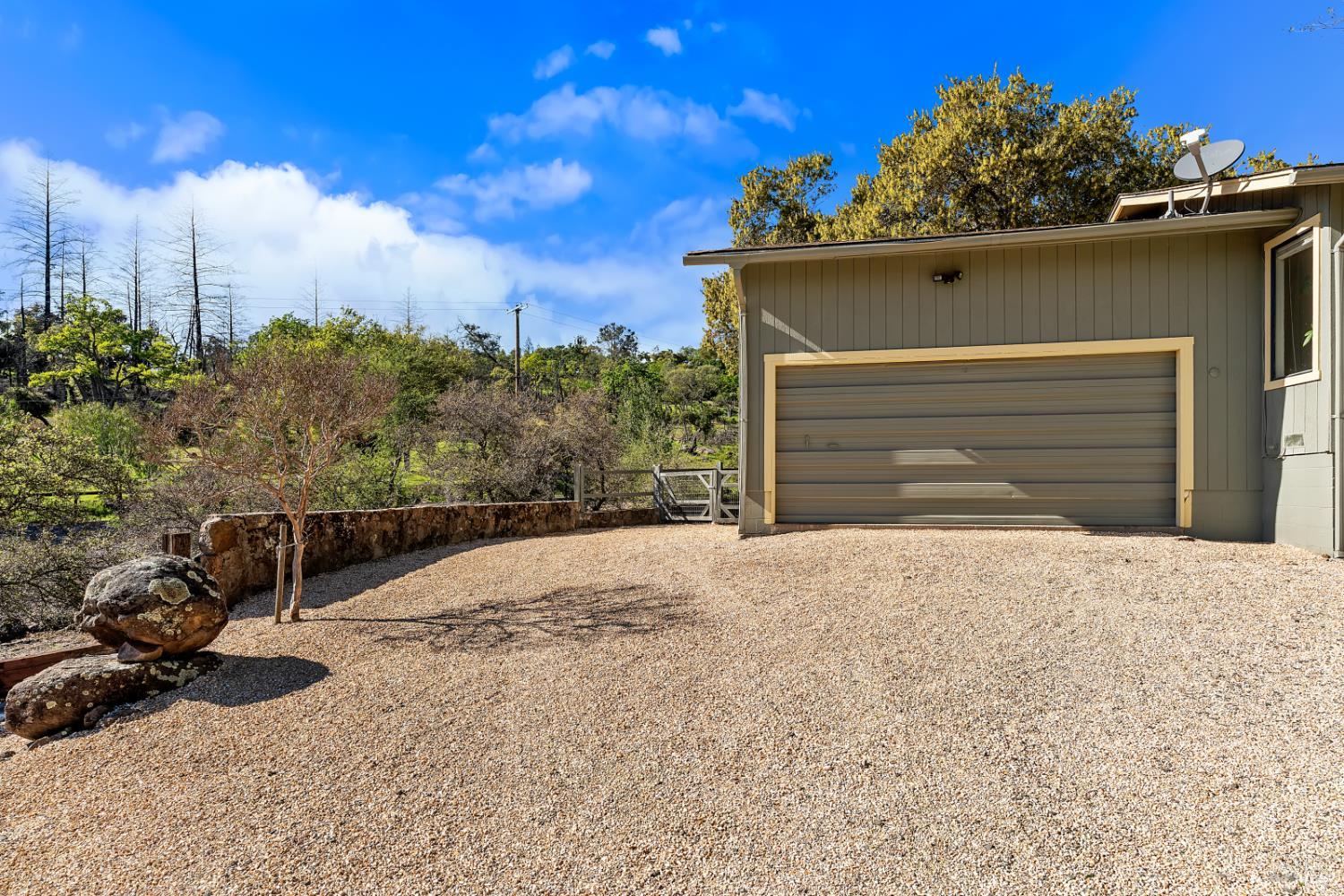 807 Deer Park Road St. Helena CA 94574