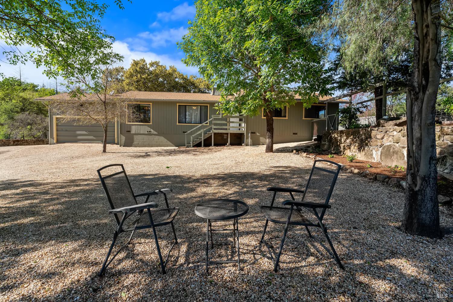 807 Deer Park Road St. Helena CA 94574