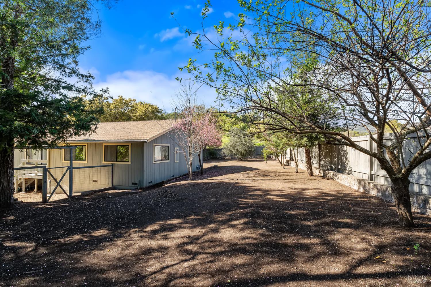 807 Deer Park Road St. Helena CA 94574