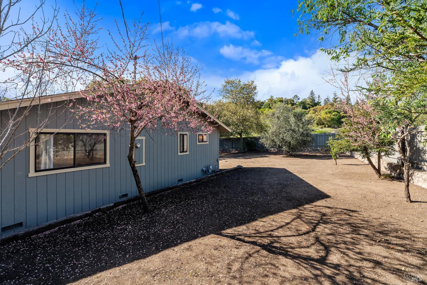 807 Deer Park Road St. Helena CA 94574