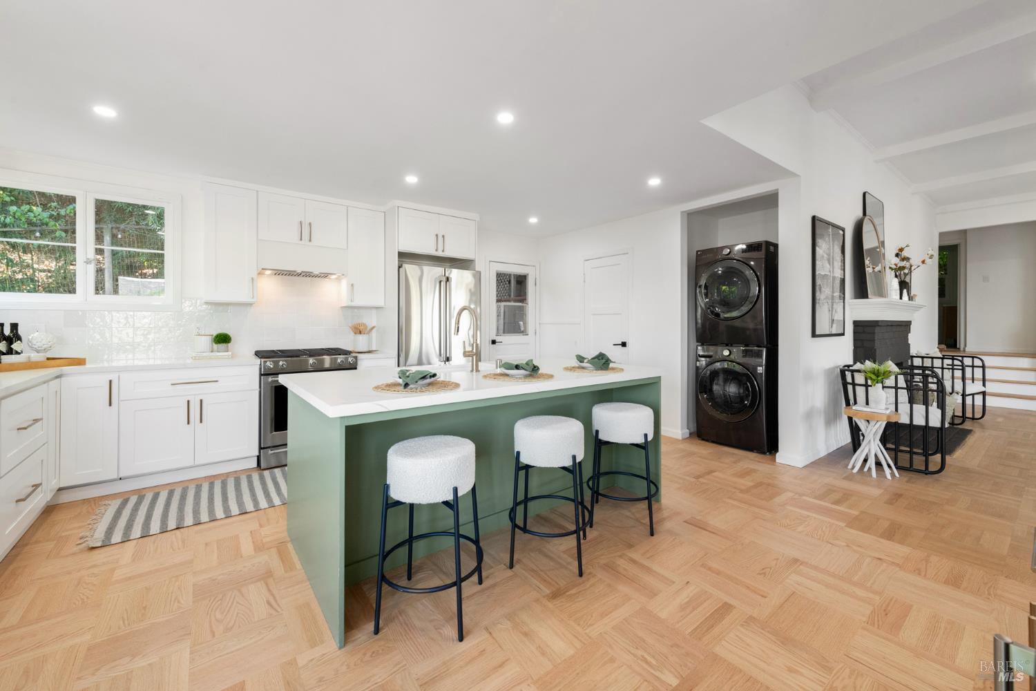 51 Martens Boulevard San Rafael CA 94901