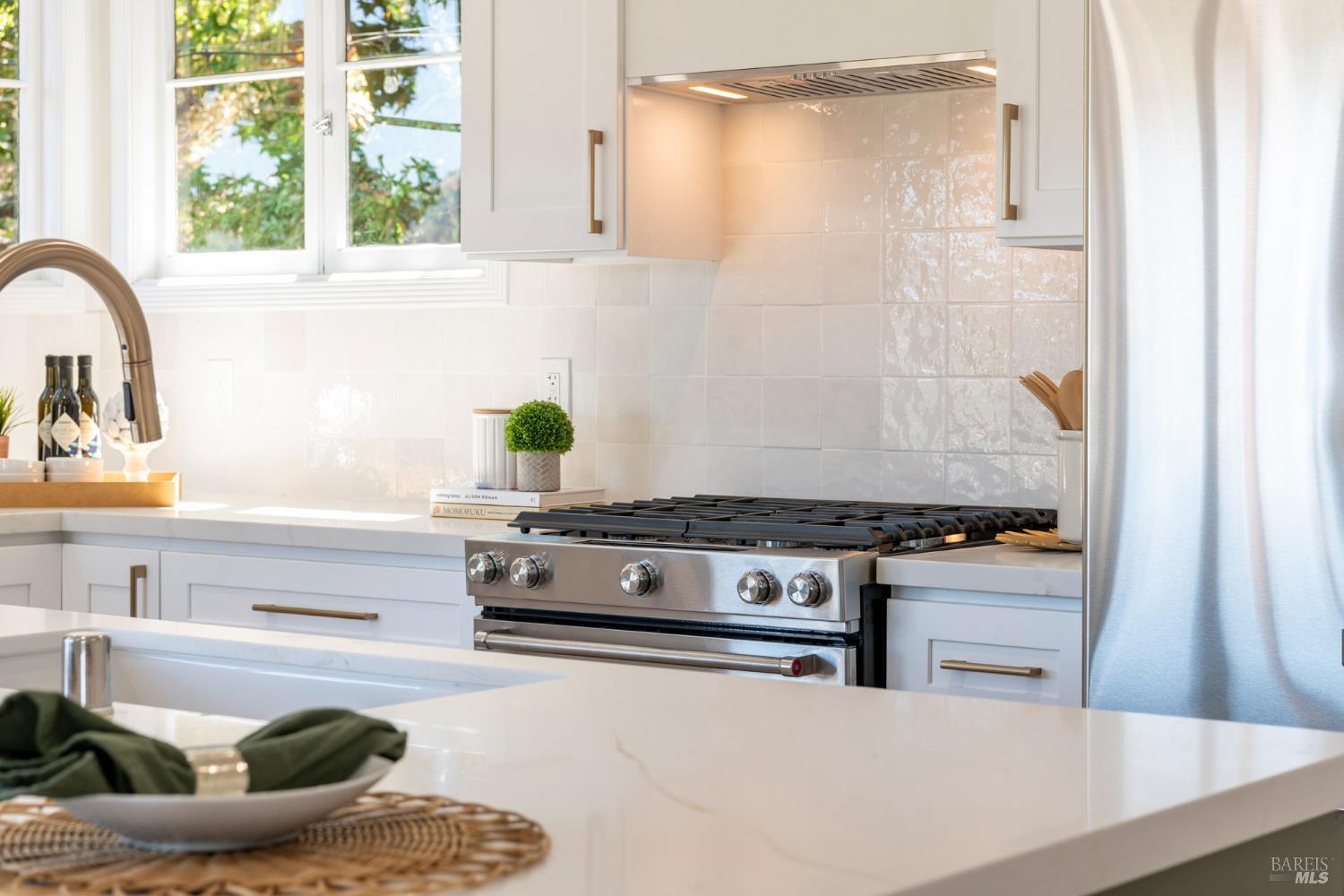 51 Martens Boulevard San Rafael CA 94901