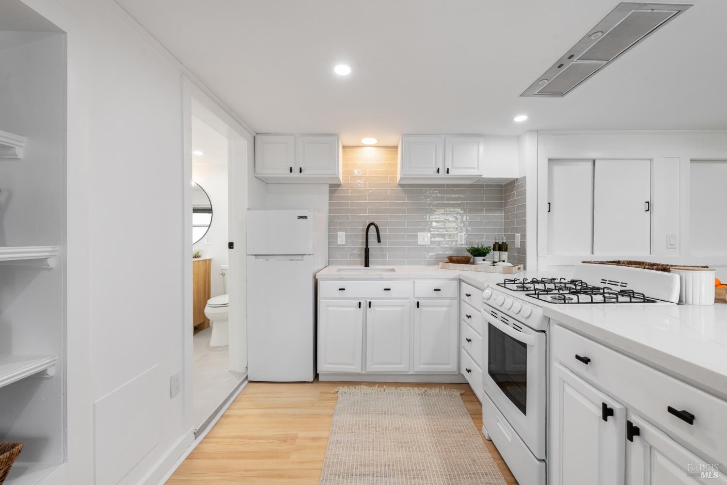 51 Martens Boulevard San Rafael CA 94901