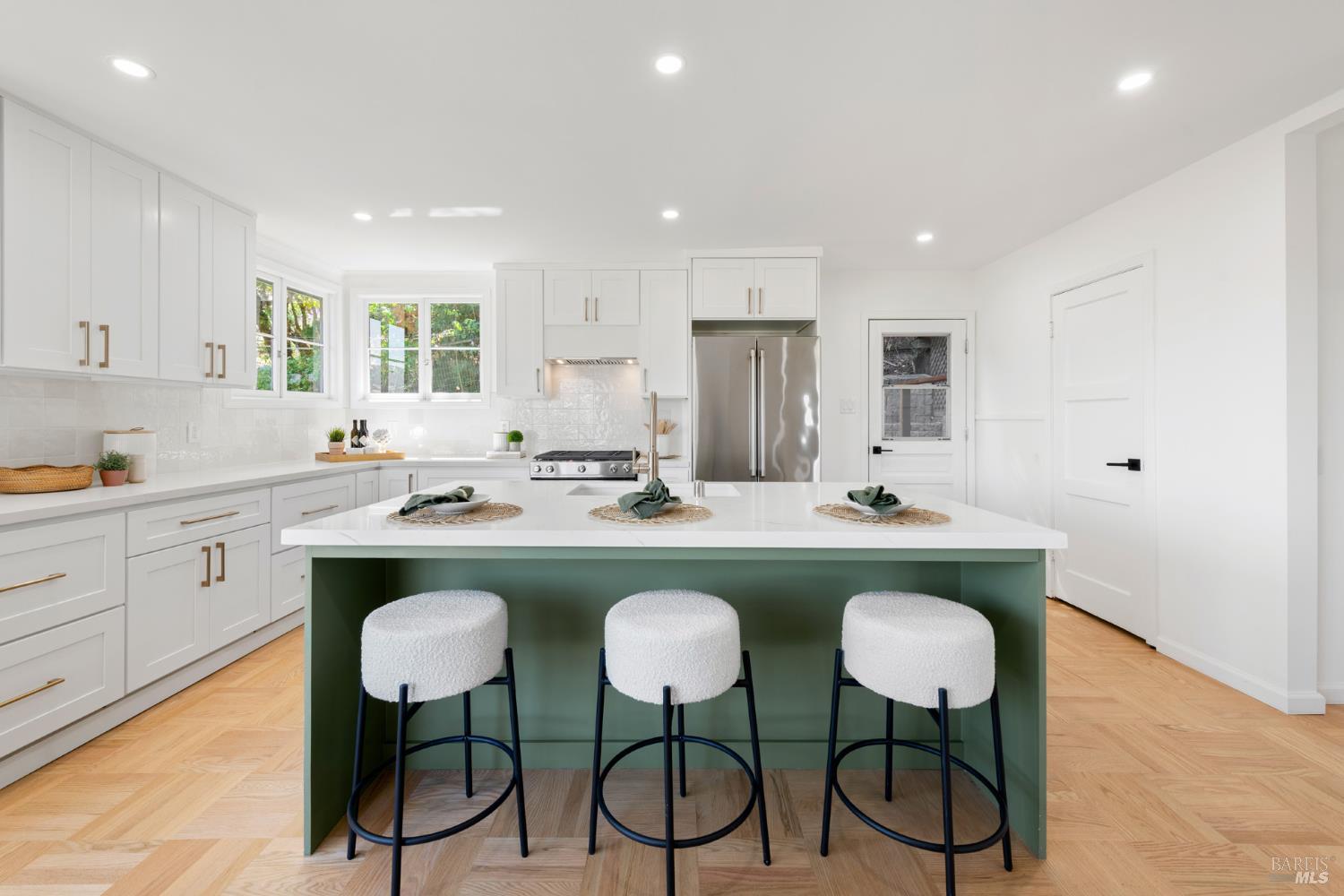 51 Martens Boulevard San Rafael CA 94901
