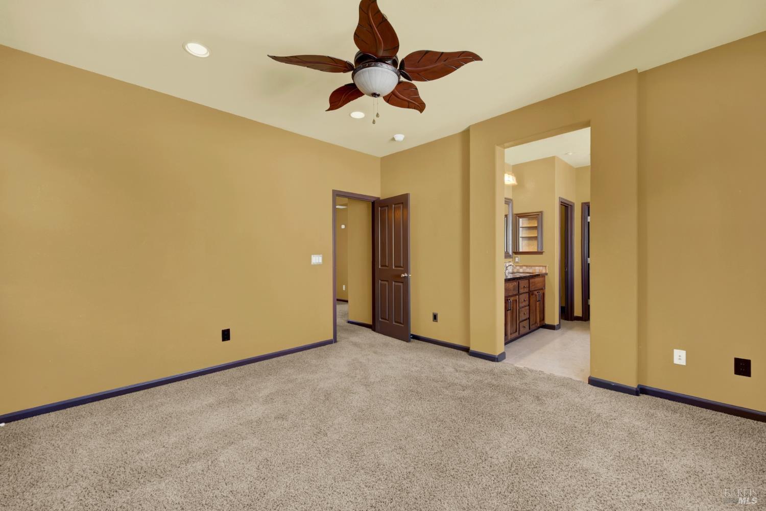 101 Summerfield Drive Vacaville CA 95687