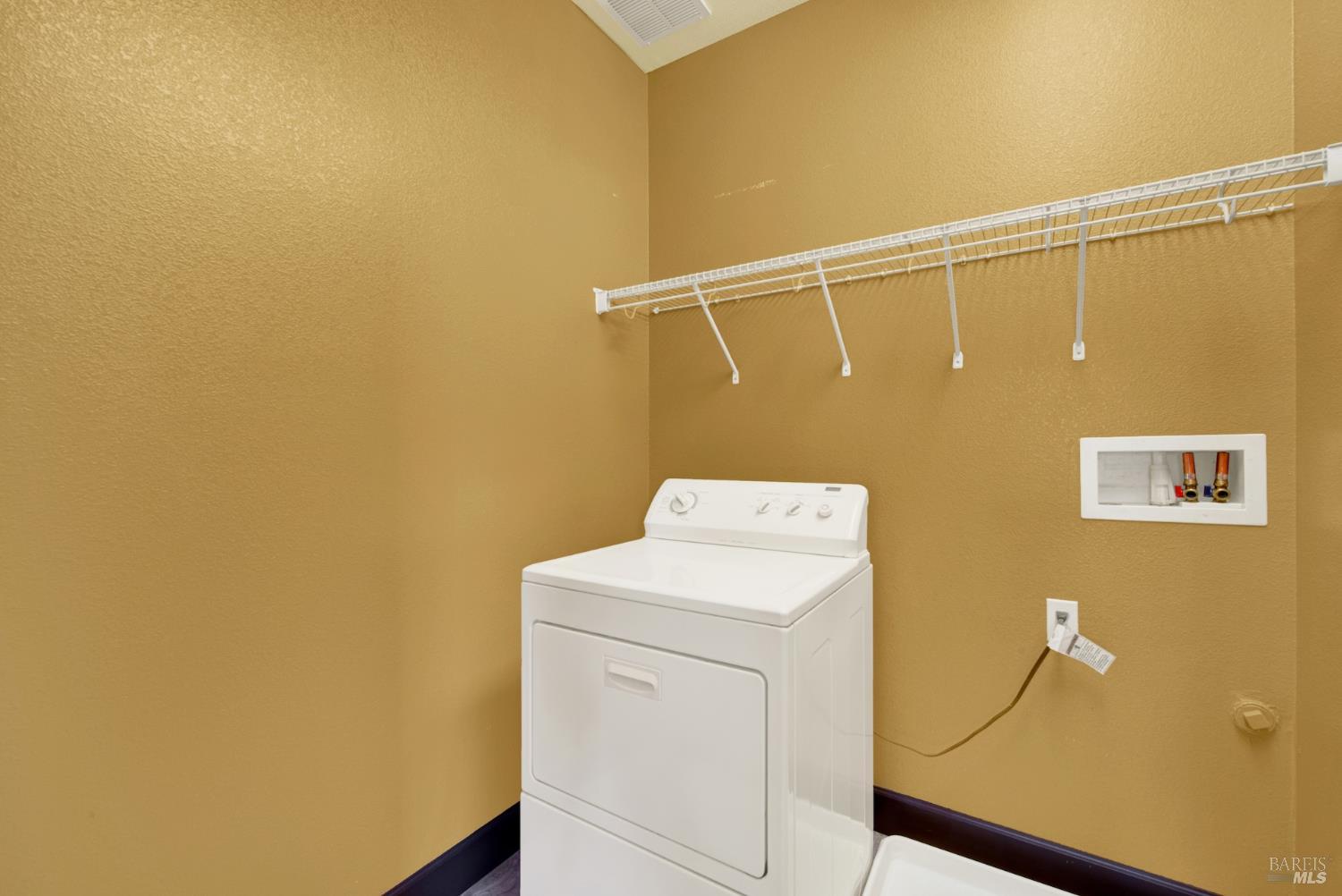 101 Summerfield Drive Vacaville CA 95687