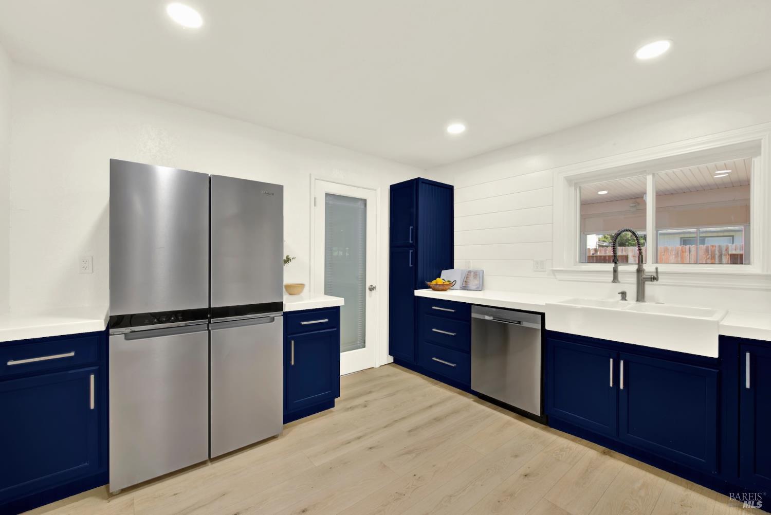 909 Whitney Avenue Suisun City CA 94585
