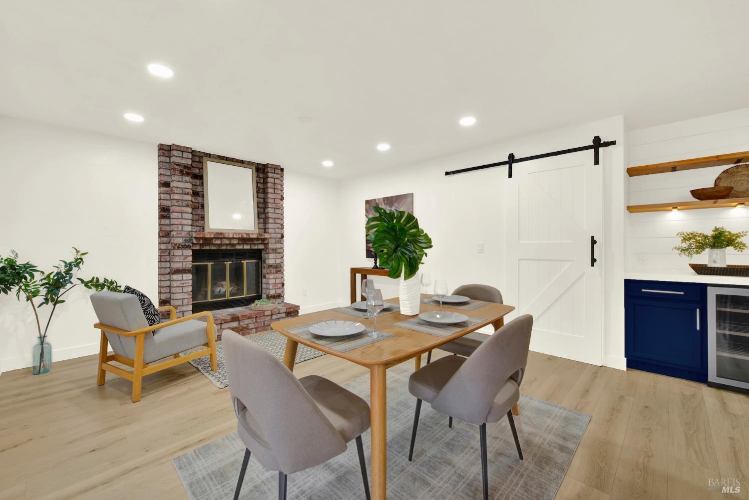 909 Whitney Avenue Suisun City CA 94585