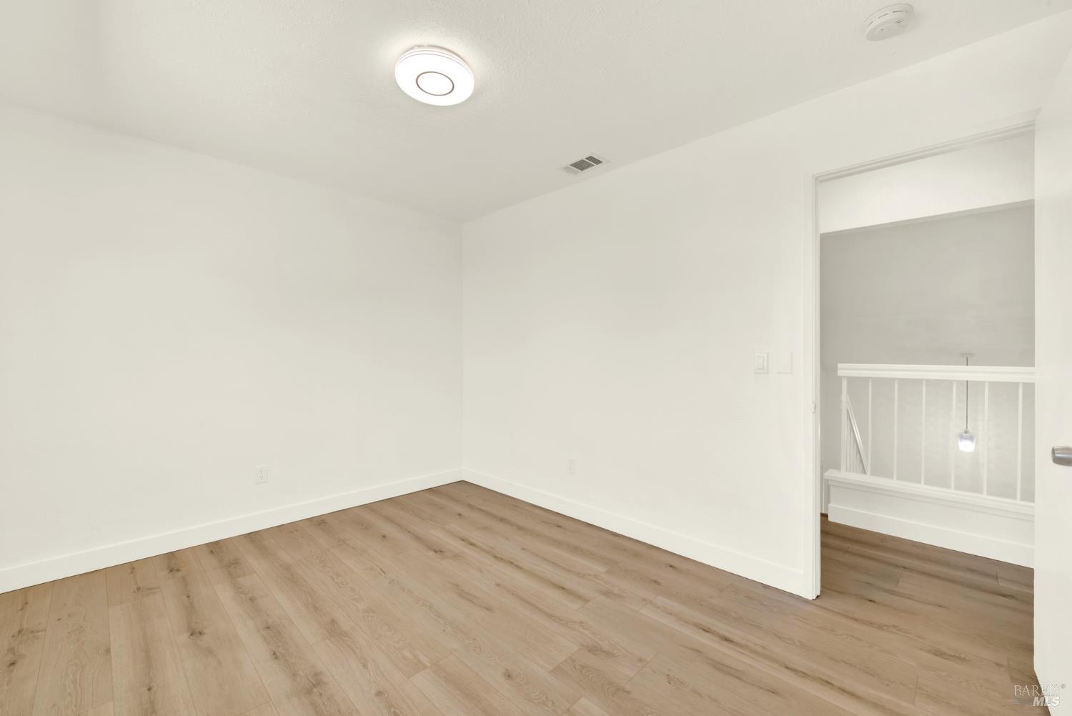 909 Whitney Avenue Suisun City CA 94585