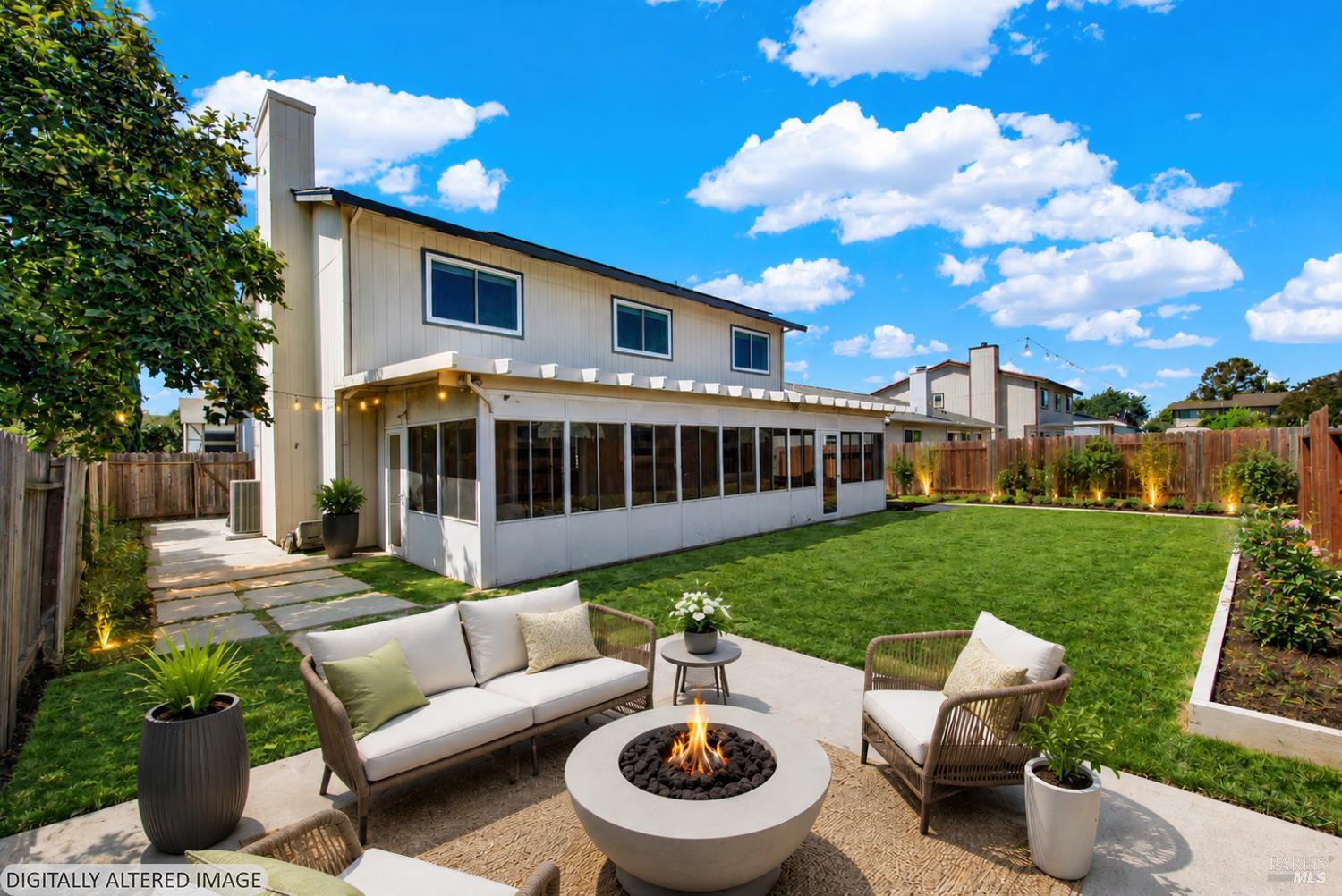 909 Whitney Avenue Suisun City CA 94585