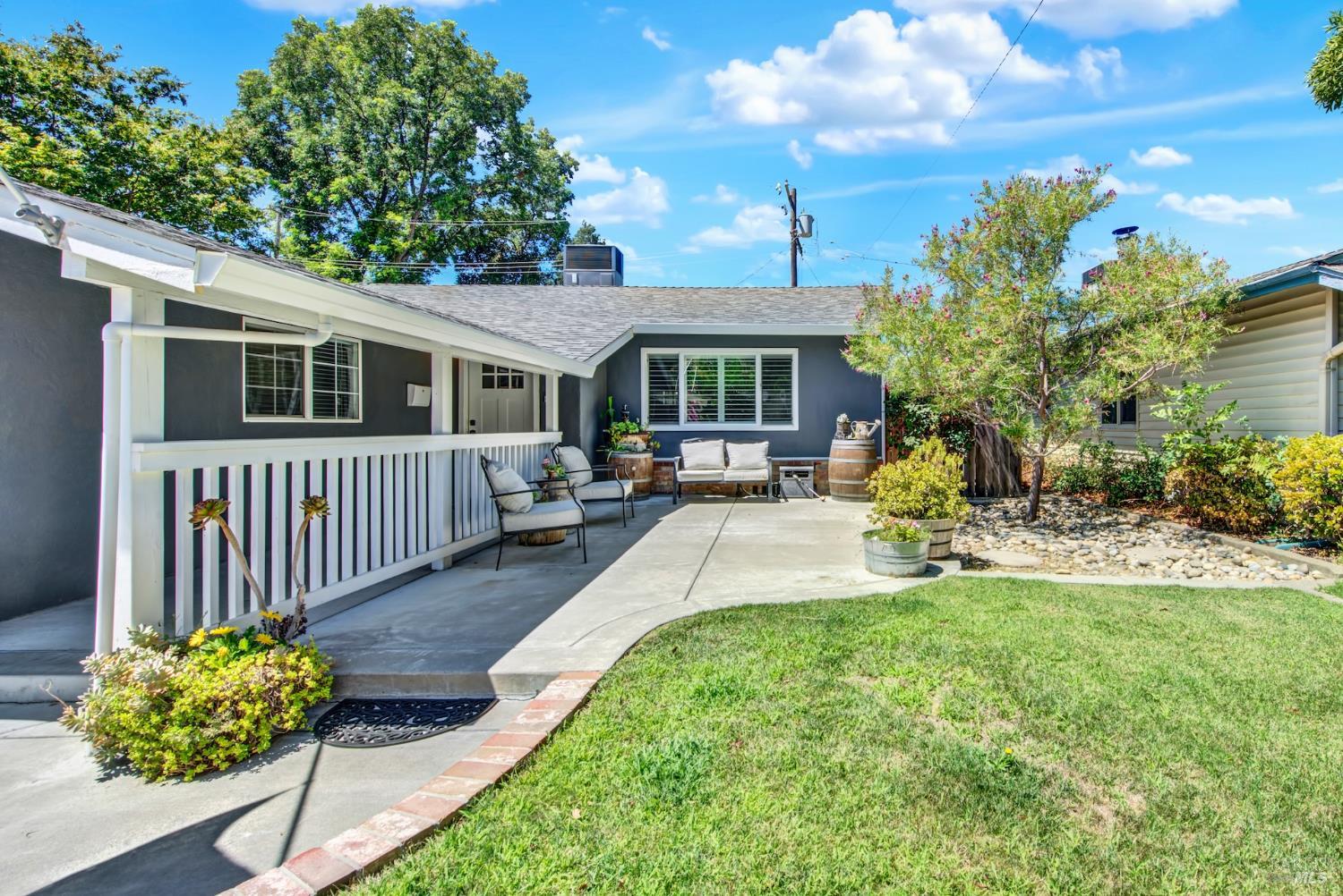 240 N West Street Vacaville CA 95688