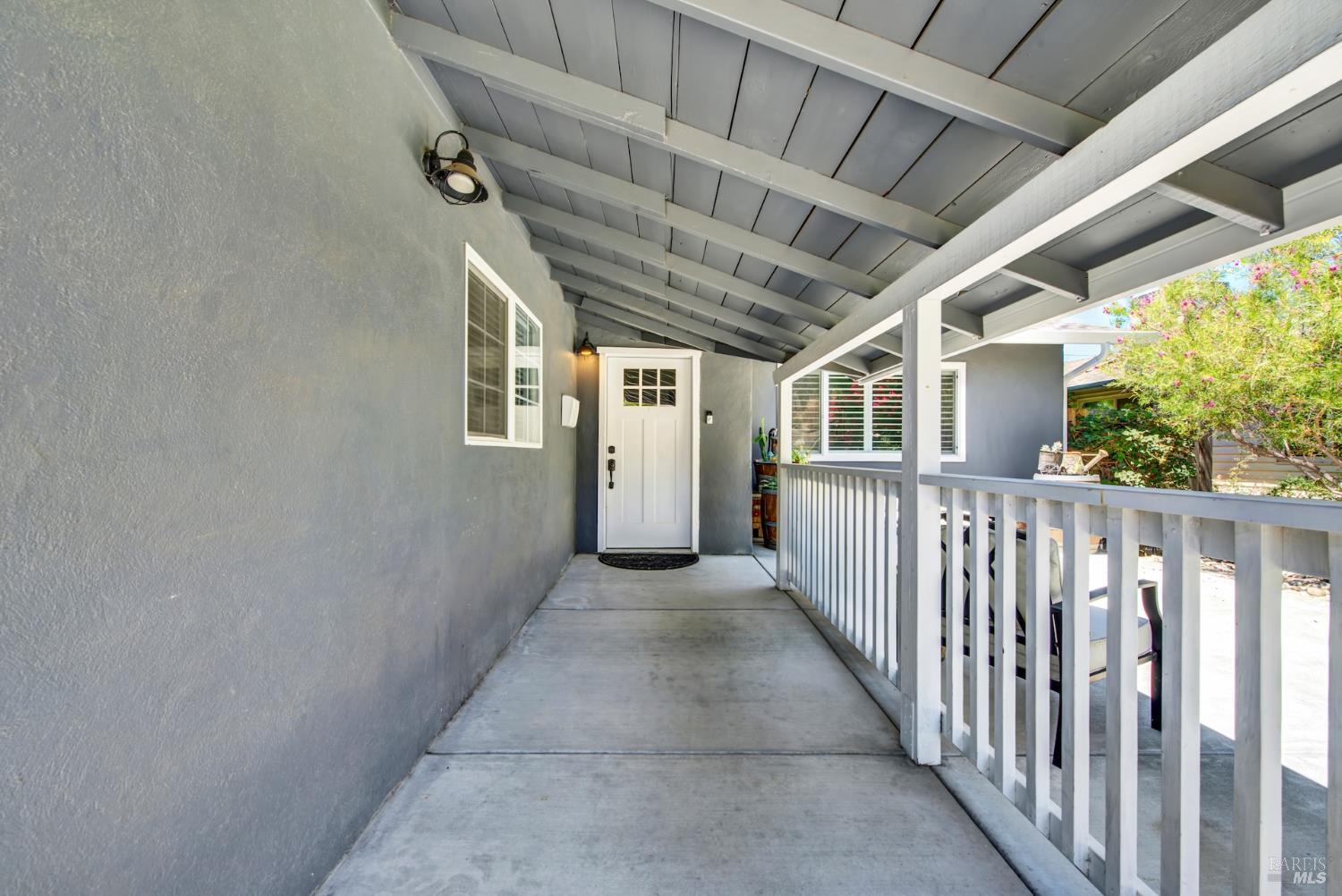 240 N West Street Vacaville CA 95688