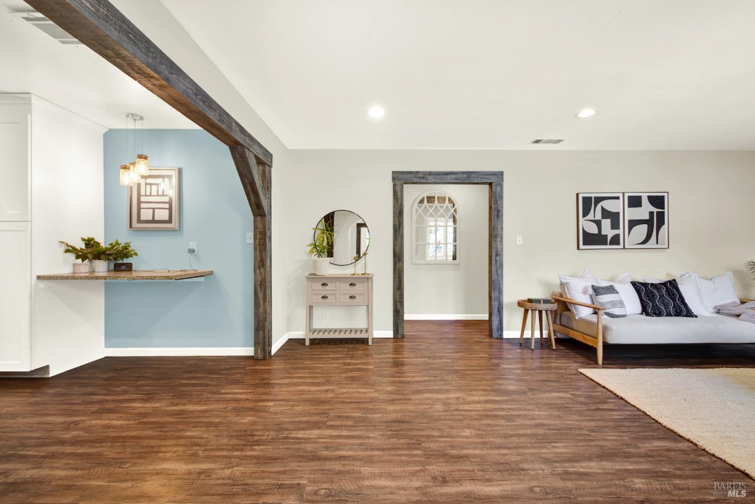 240 N West Street Vacaville CA 95688