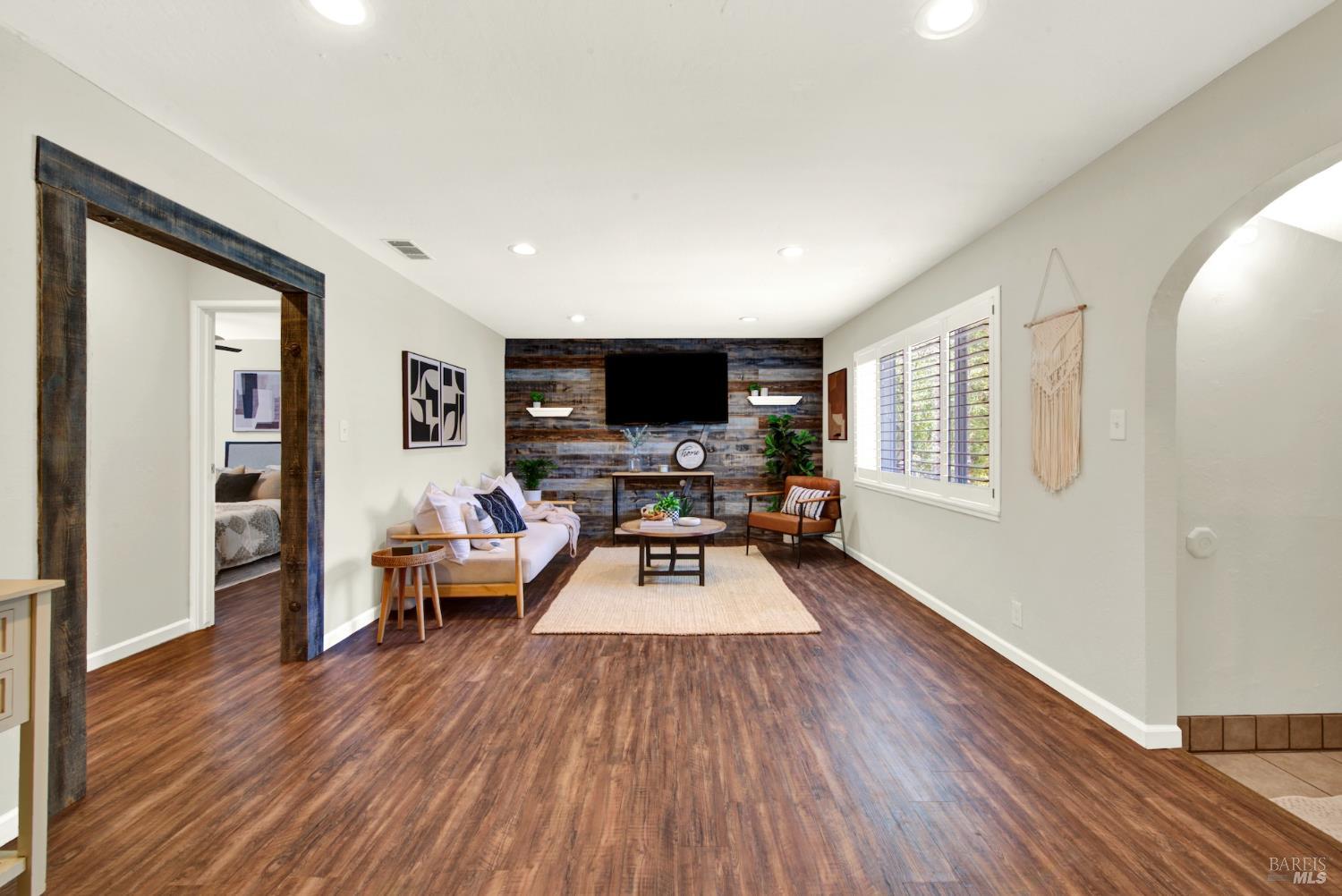 240 N West Street Vacaville CA 95688