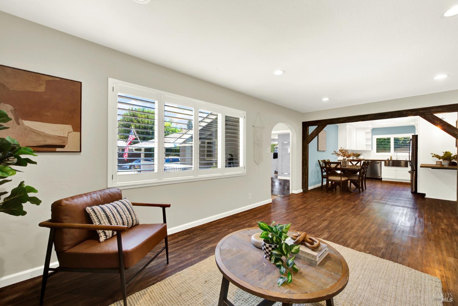 240 N West Street Vacaville CA 95688