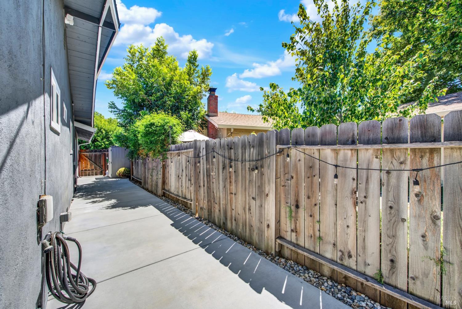 240 N West Street Vacaville CA 95688