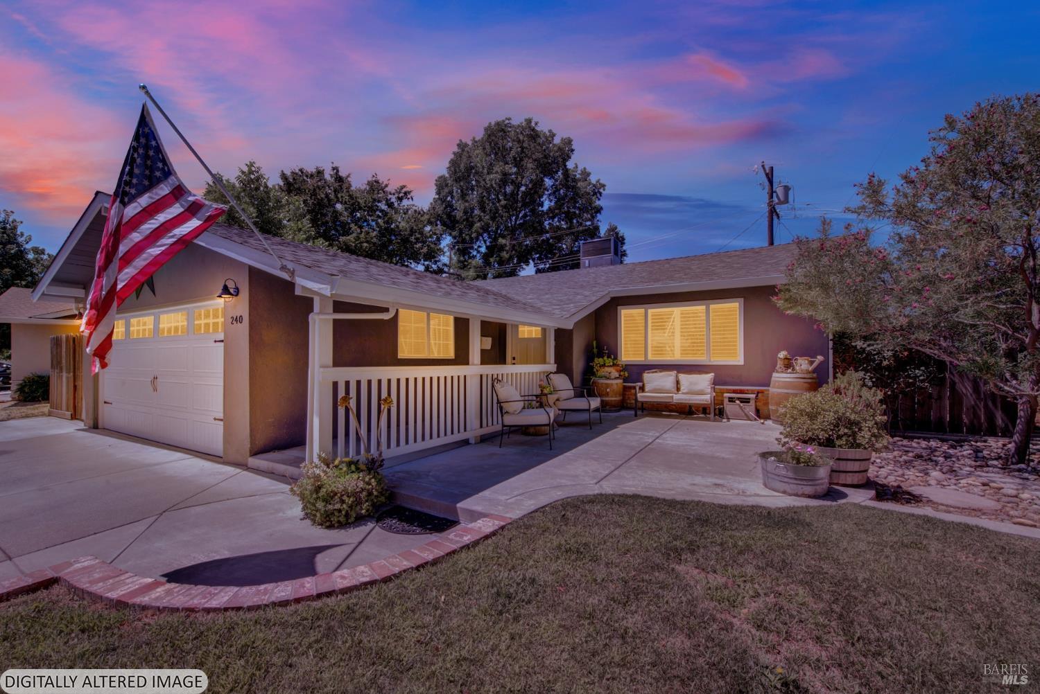 240 N West Street Vacaville CA 95688
