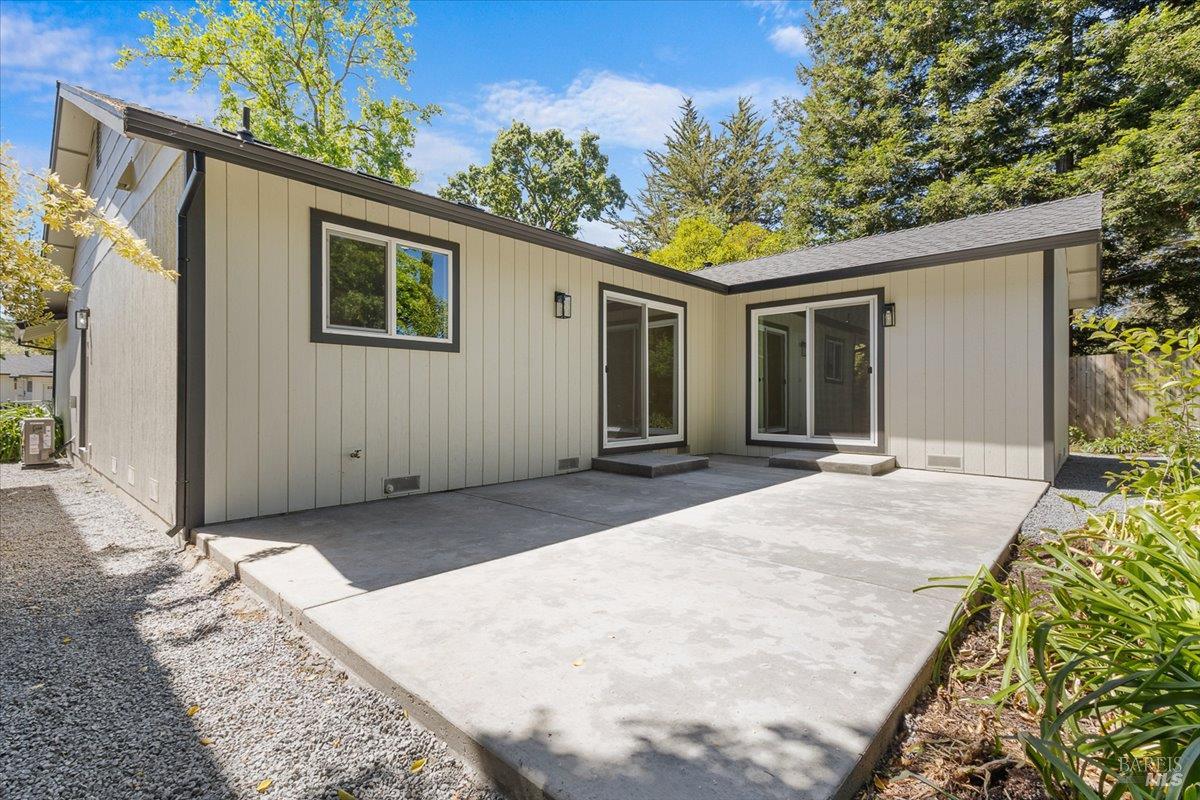 4911 Oak Park Way Santa Rosa CA 95409
