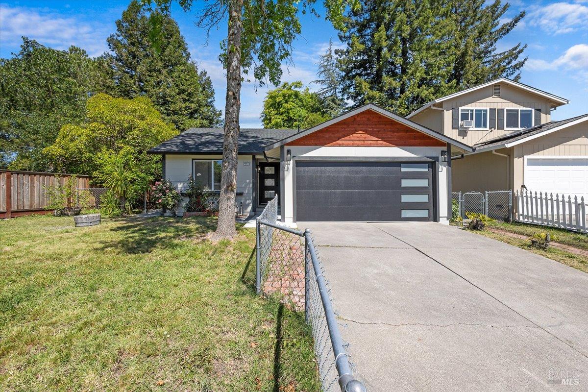 4911 Oak Park Way Santa Rosa CA 95409