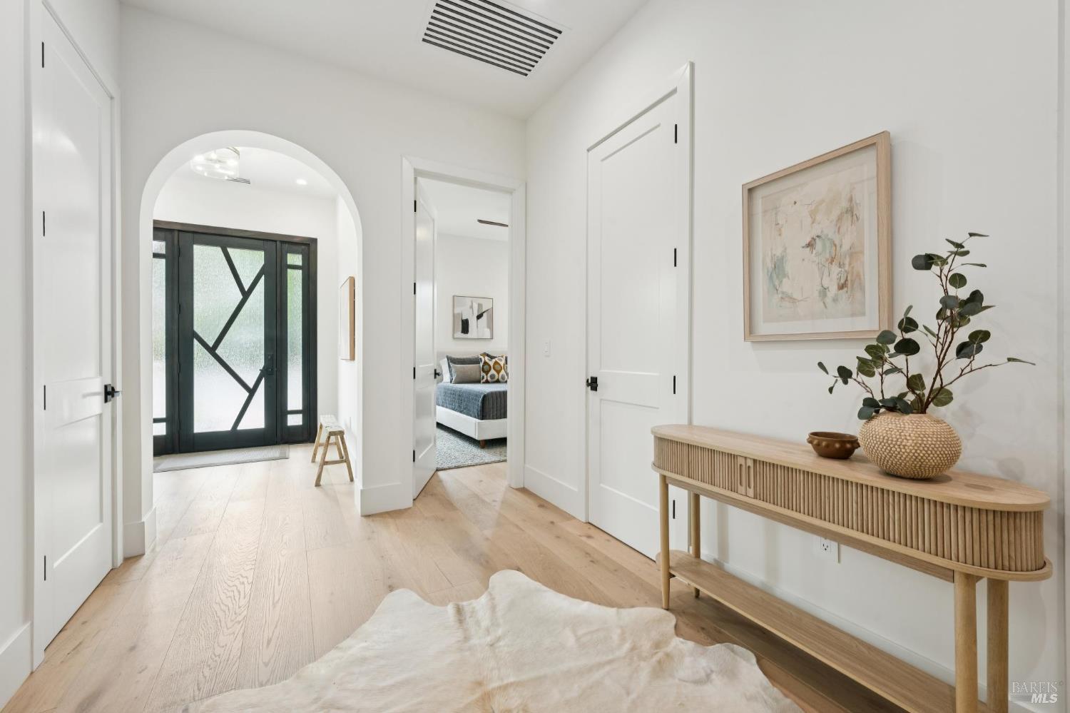 660 Oak Lane Sonoma CA 95476