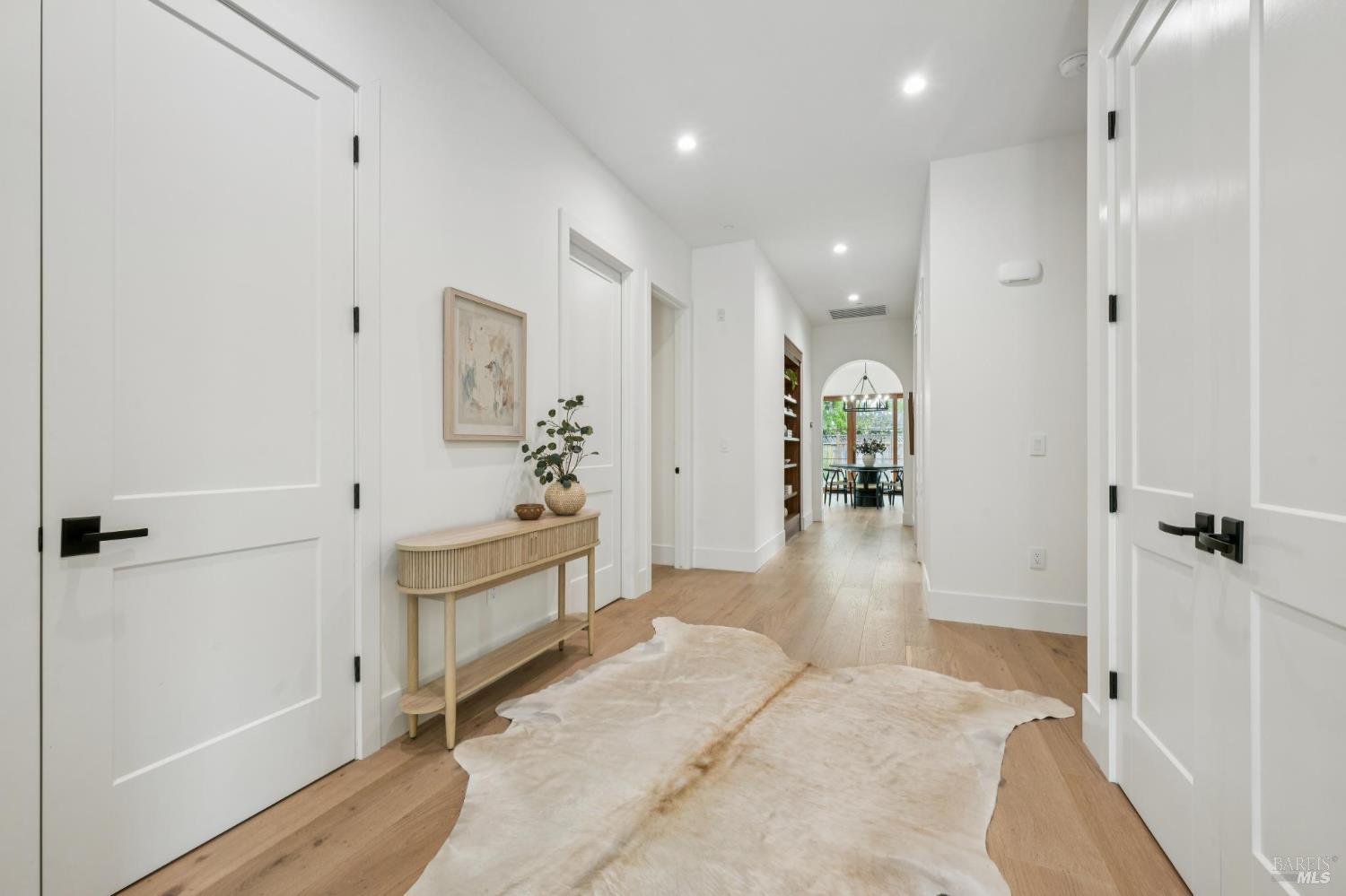 660 Oak Lane Sonoma CA 95476