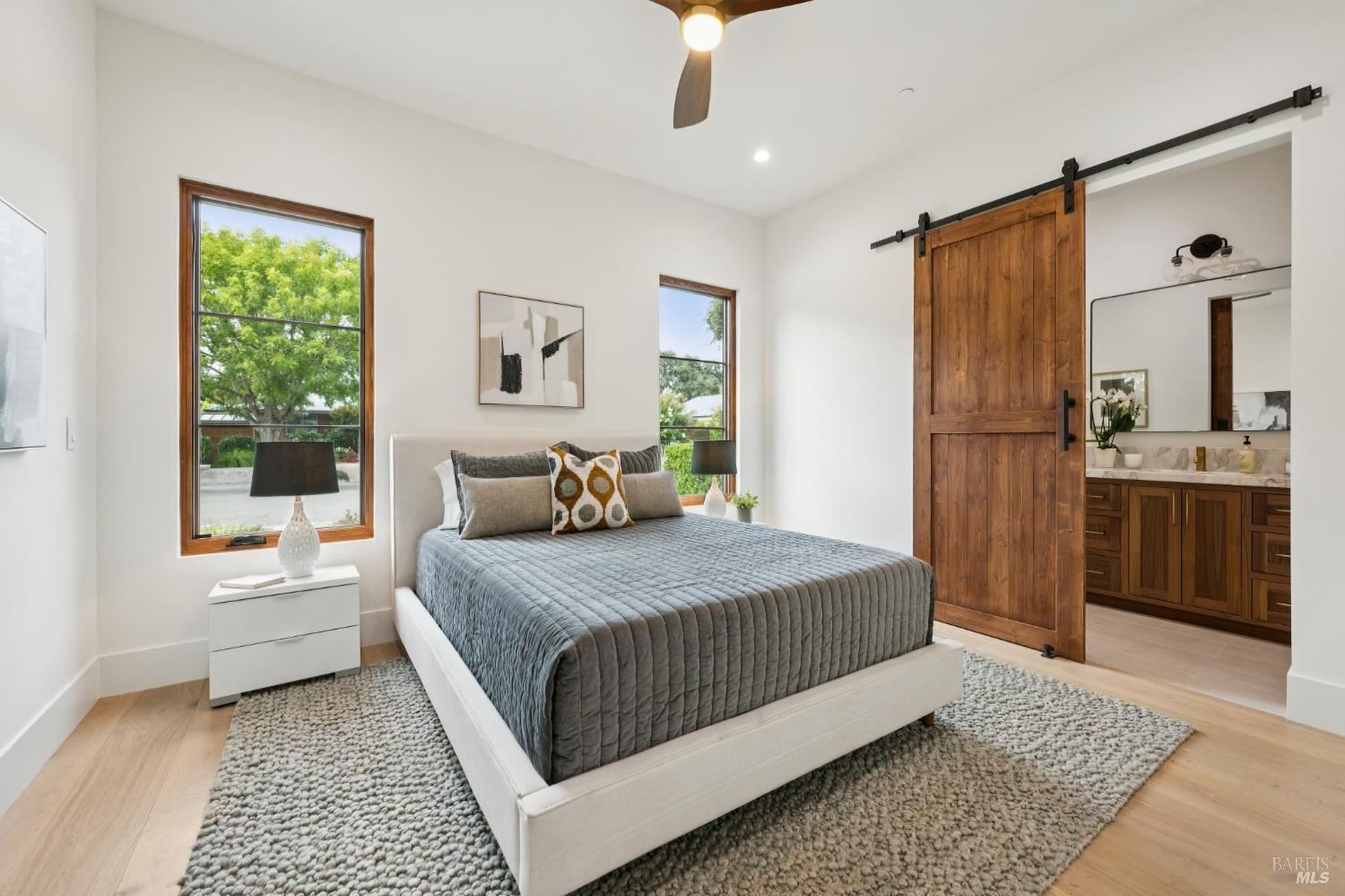 660 Oak Lane Sonoma CA 95476