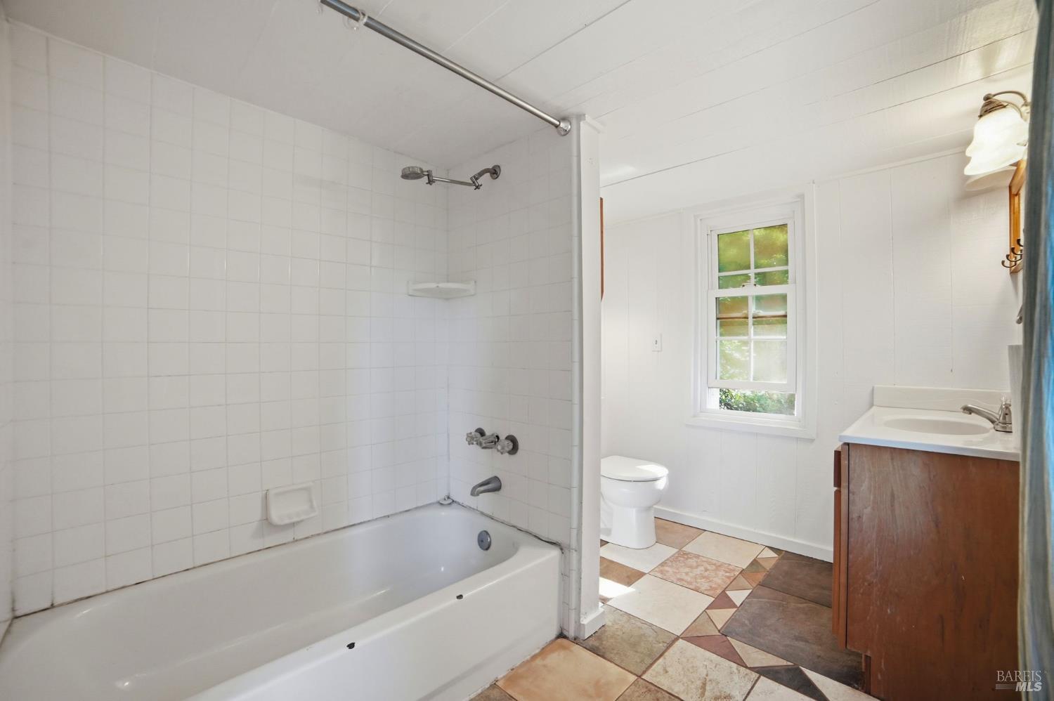 37 Grand View Avenue Camp Meeker CA 95419