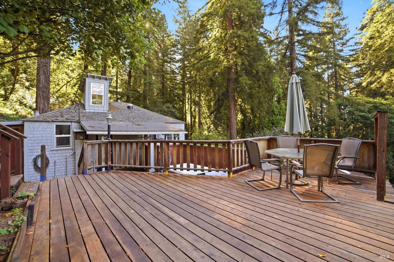 37 Grand View Avenue Camp Meeker CA 95419