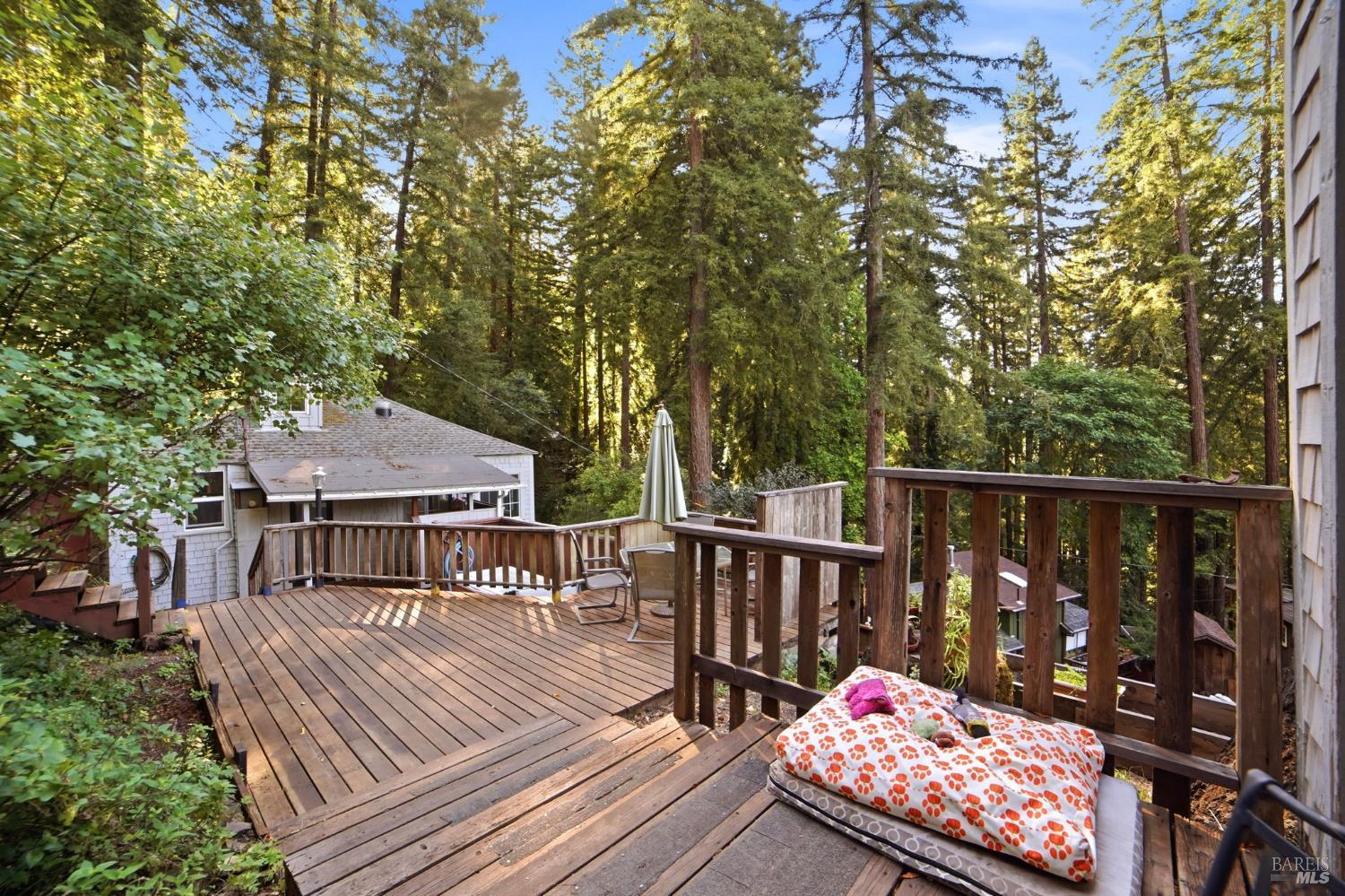 37 Grand View Avenue Camp Meeker CA 95419