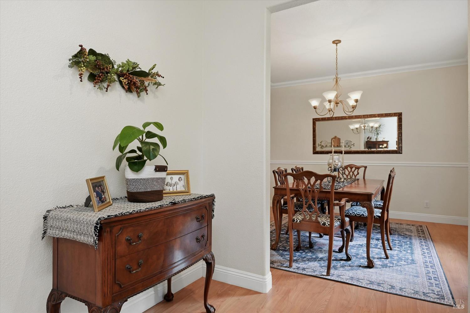 8863 Fox Drive Cobb CA 95426