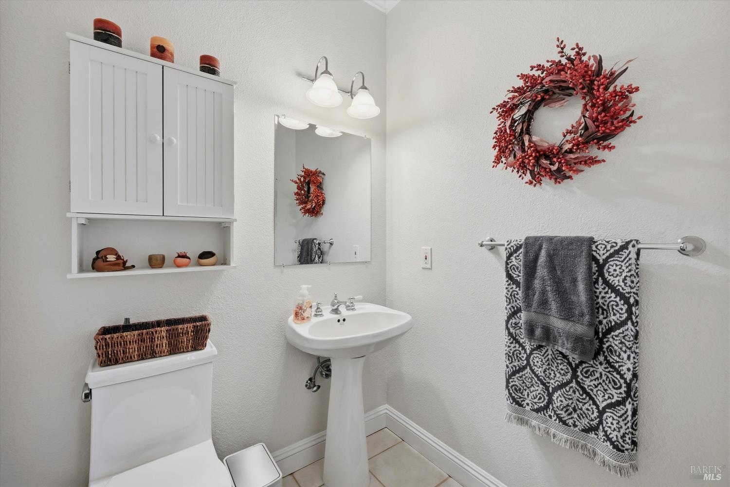 8863 Fox Drive Cobb CA 95426