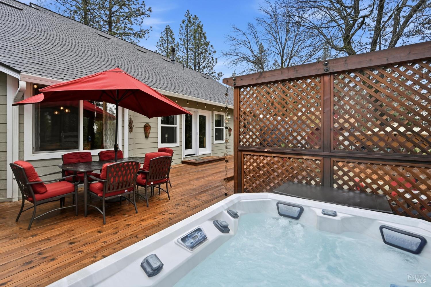 8863 Fox Drive Cobb CA 95426