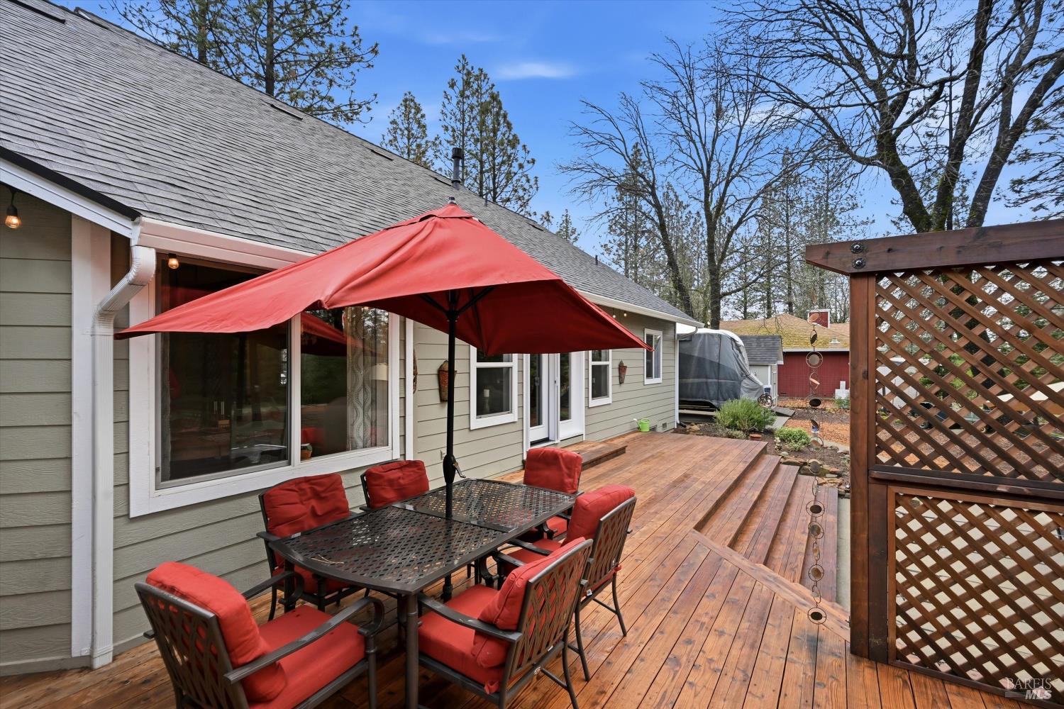 8863 Fox Drive Cobb CA 95426