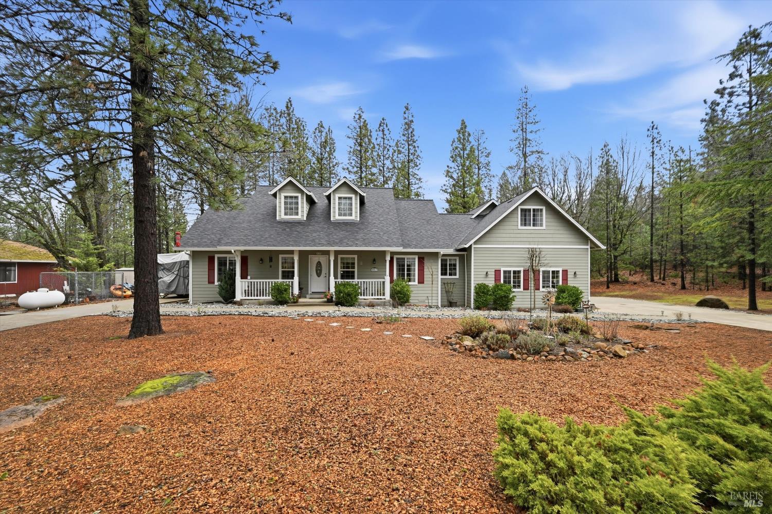 8863 Fox Drive Cobb CA 95426