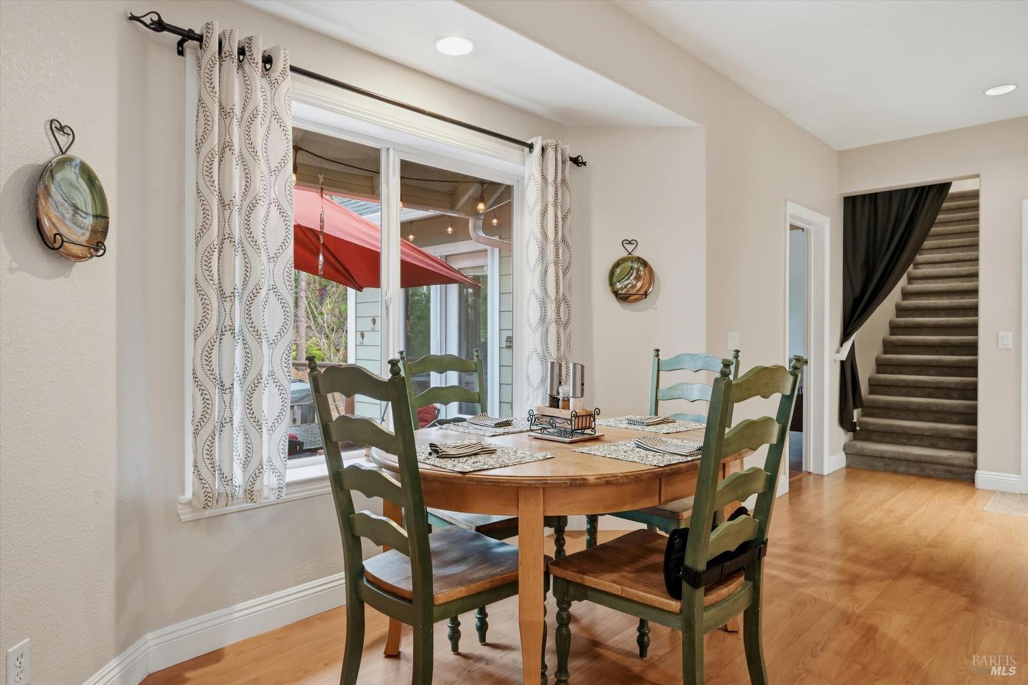 8863 Fox Drive Cobb CA 95426