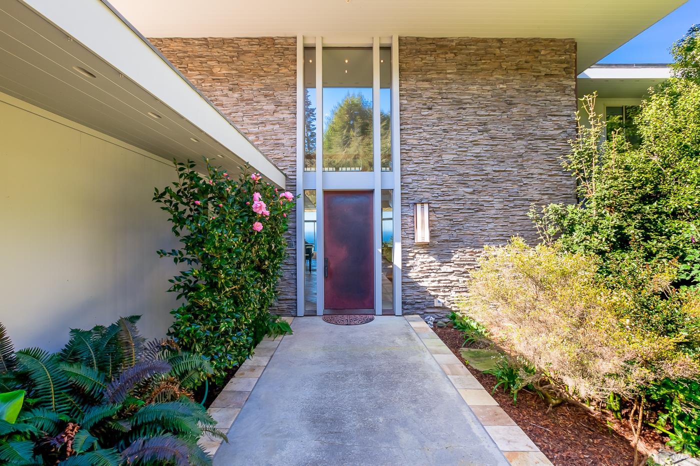 43850 Buckhorn Cove Road E Little River CA 95456