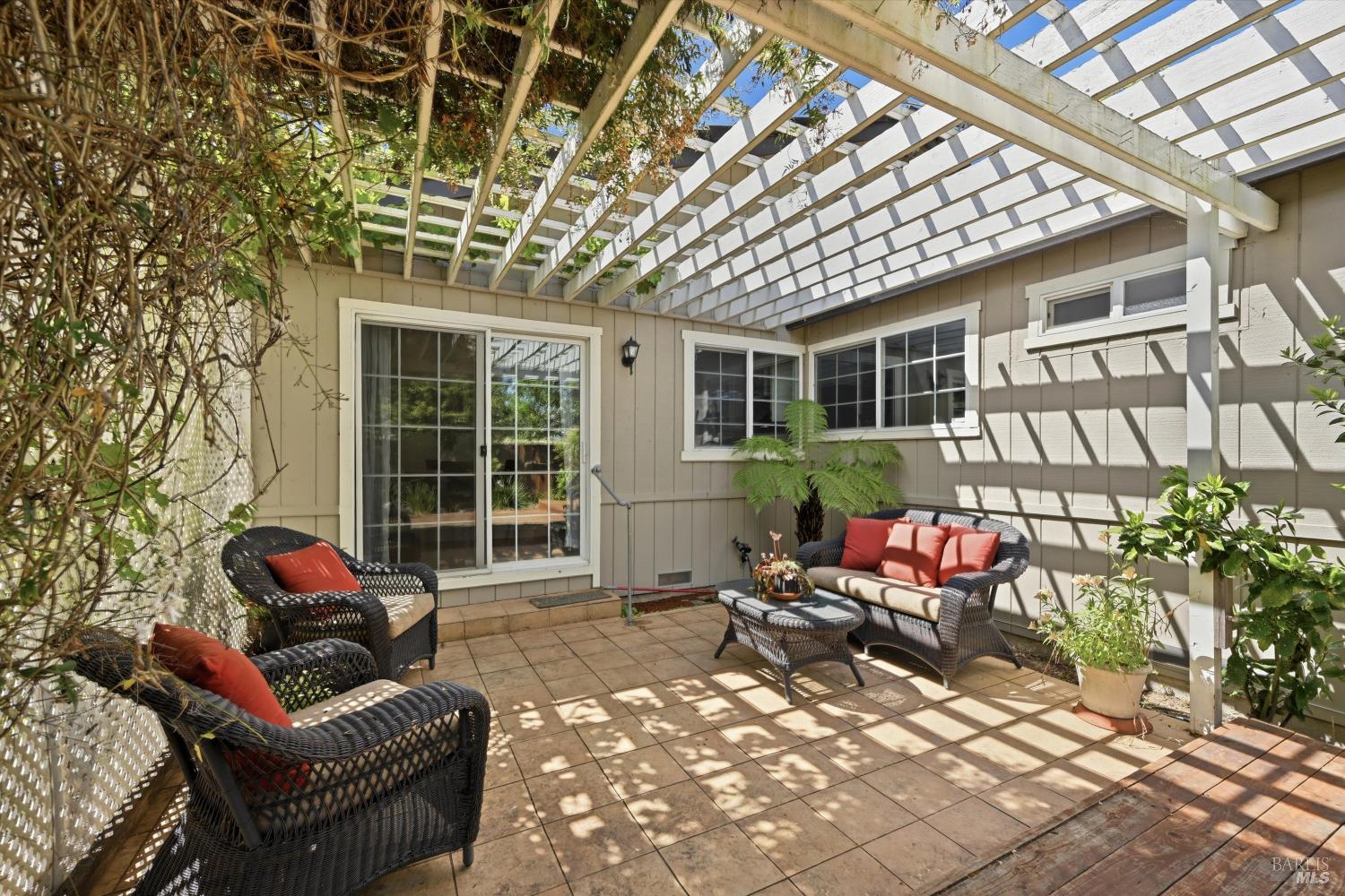 1720 Arroyo Sierra Circle Santa Rosa CA 95405