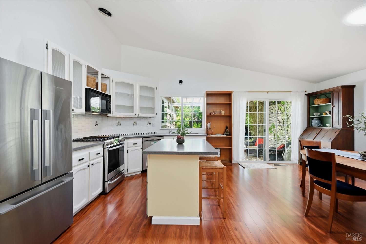 1720 Arroyo Sierra Circle Santa Rosa CA 95405