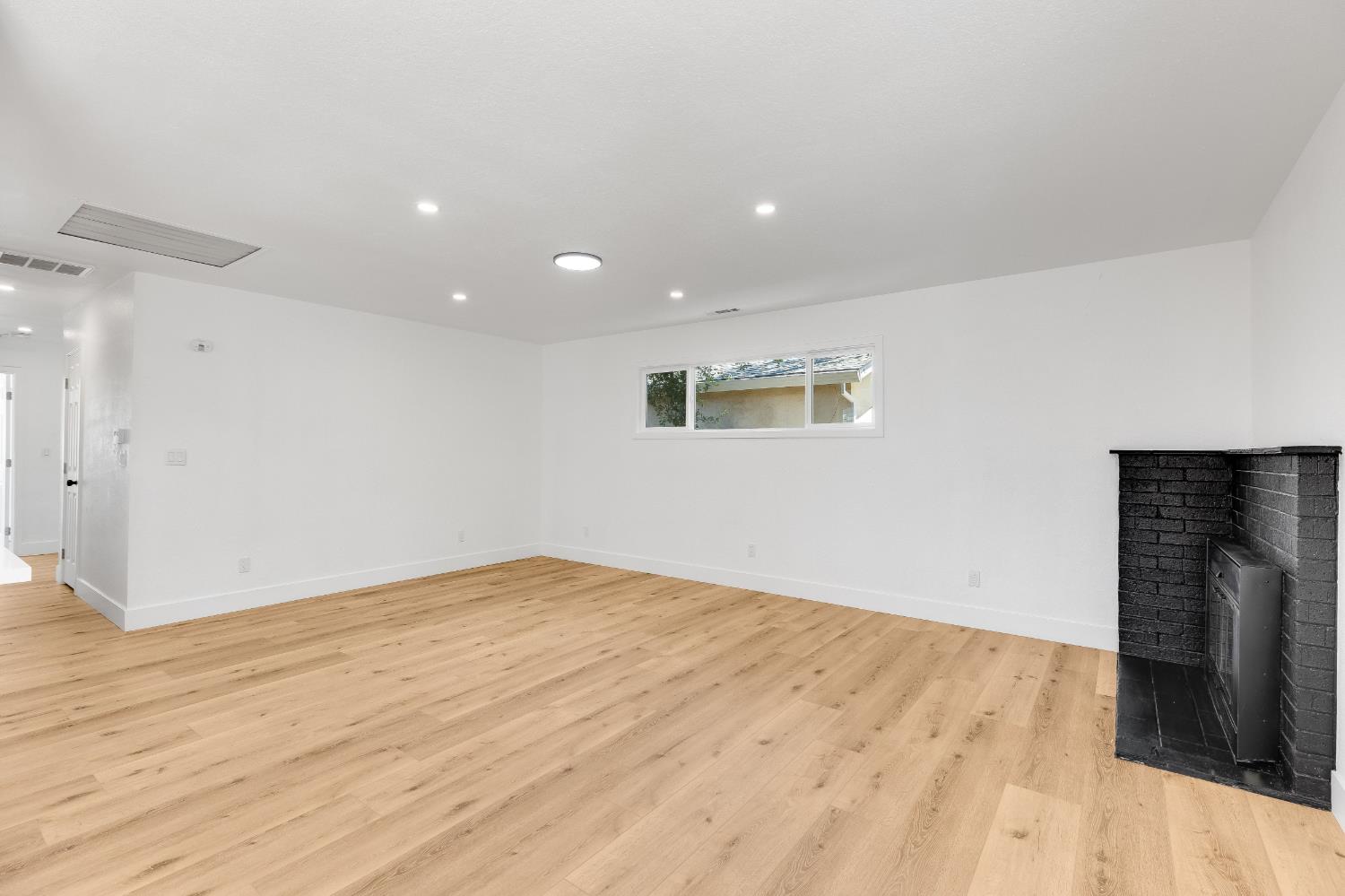 808 Helen Way Woodland CA 95776