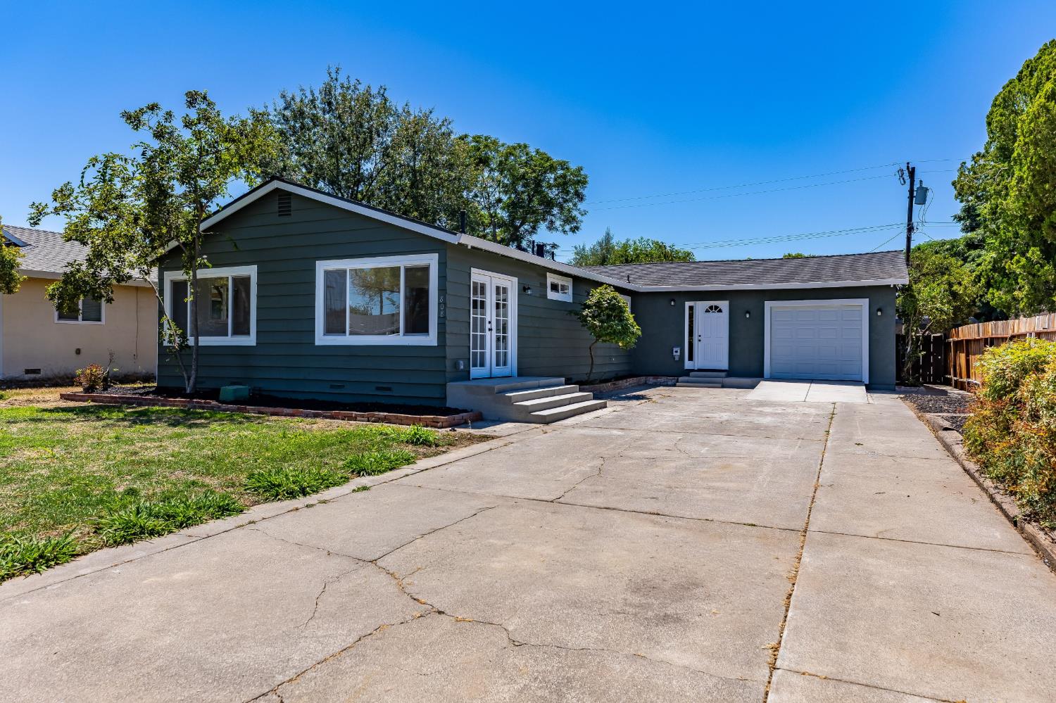 808 Helen Way Woodland CA 95776