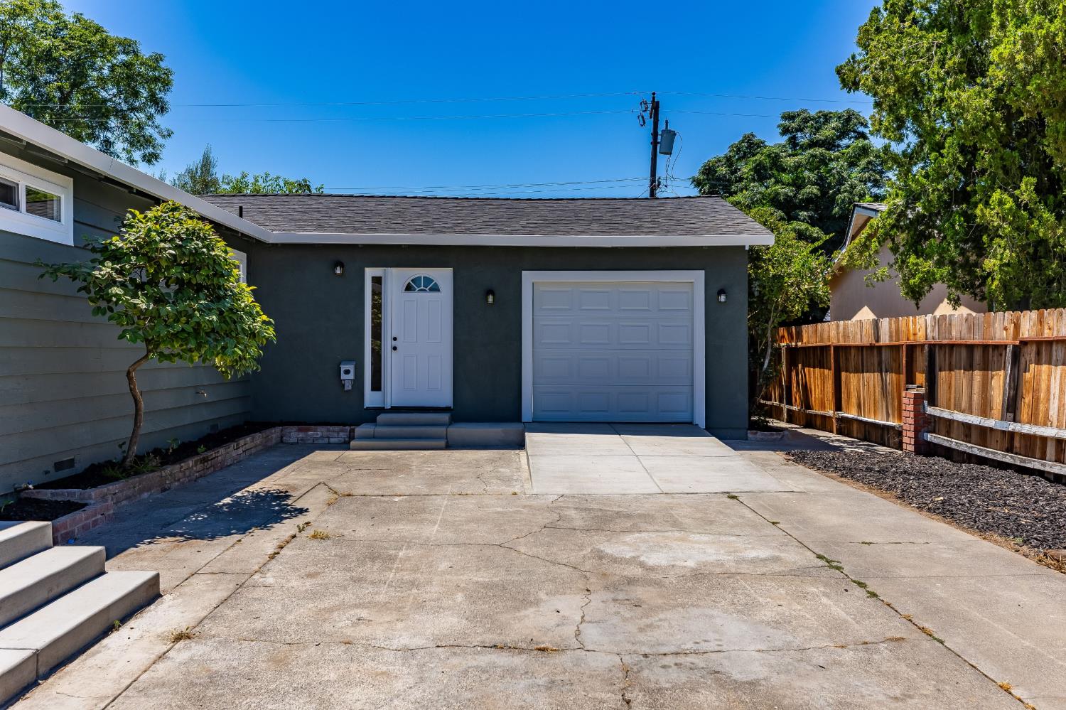 808 Helen Way Woodland CA 95776