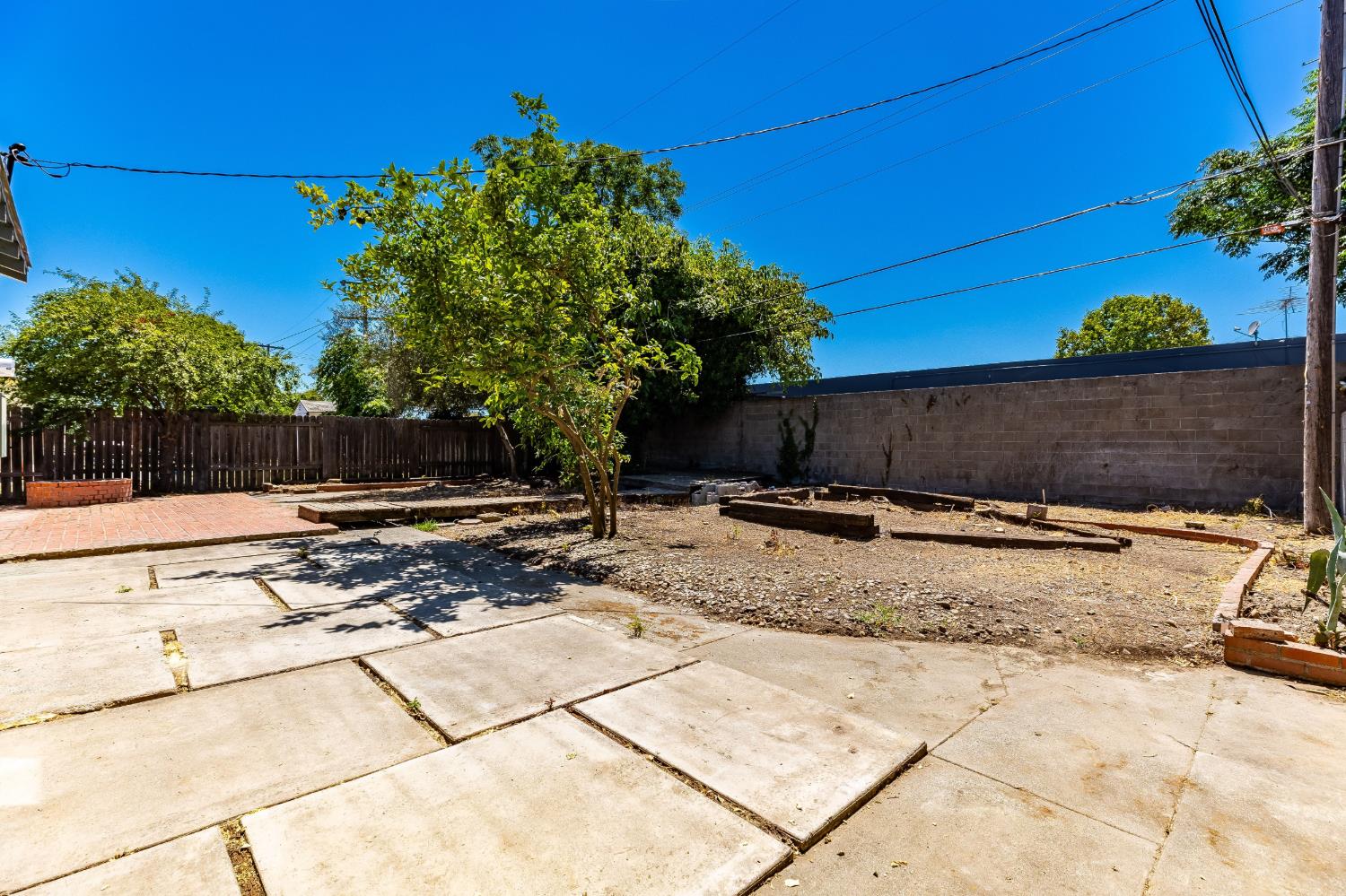808 Helen Way Woodland CA 95776