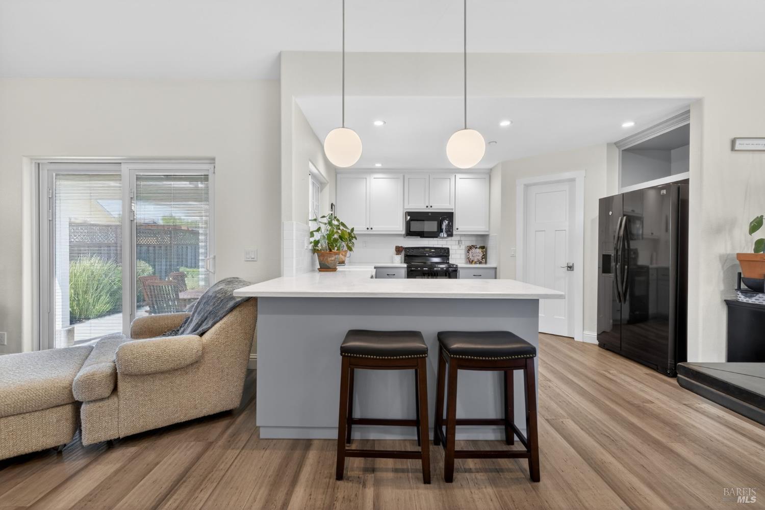 3723 Crestview Drive Santa Rosa CA 95403