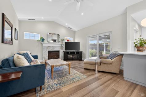 3723 Crestview Drive Santa Rosa CA 95403