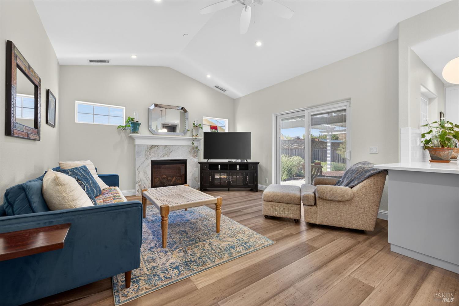 3723 Crestview Drive Santa Rosa CA 95403