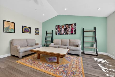 3723 Crestview Drive Santa Rosa CA 95403