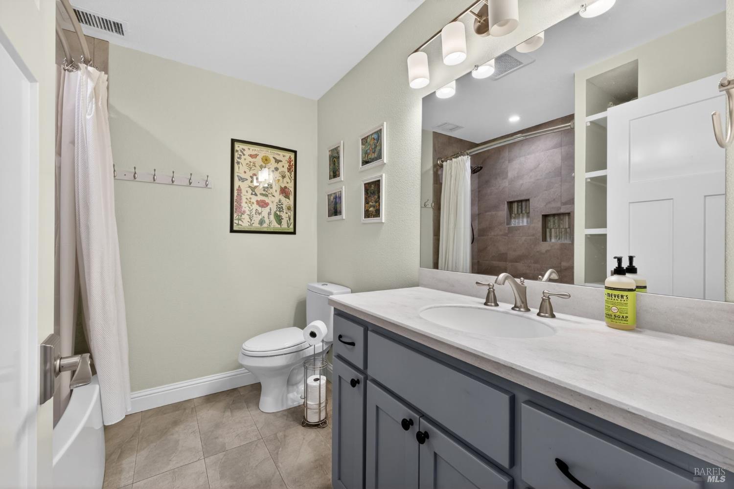 3723 Crestview Drive Santa Rosa CA 95403