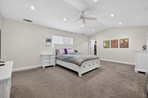 3723 Crestview Drive Santa Rosa CA 95403