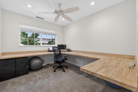 3723 Crestview Drive Santa Rosa CA 95403