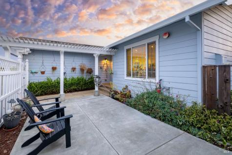 3723 Crestview Drive Santa Rosa CA 95403